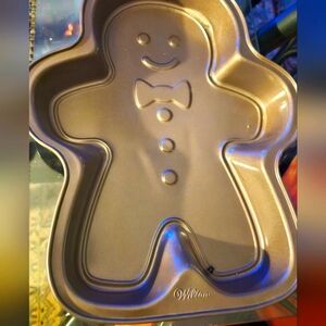 Wilton Vintage 1985 Gingerbread Man 2105-2072 Cake Pan Mold 15"